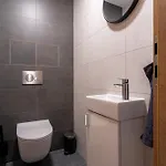 Aparthotel Platz 4*
