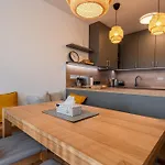 Aparthotel Platz 4*