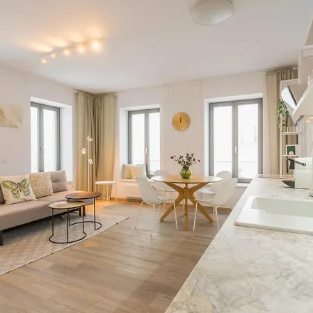 מלון דירות Platz אברטאמי