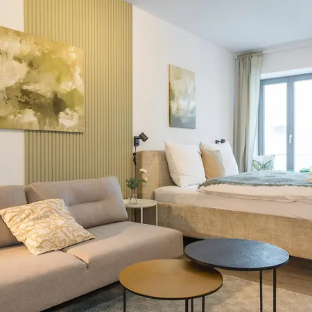 Platz מלון דירות