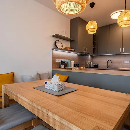 Aparthotel Platz *