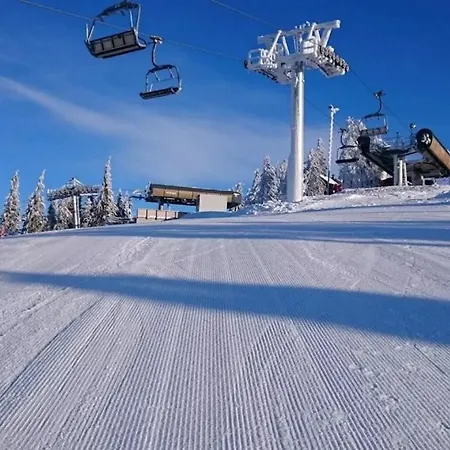 Platz מלון דירות אברטאמי