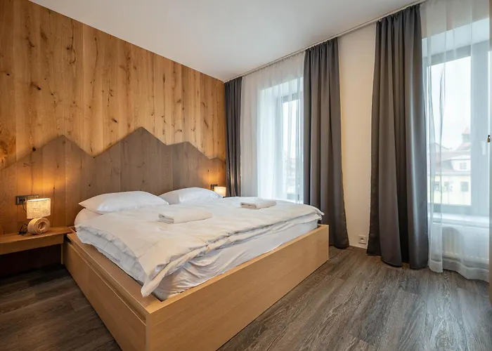 Apartahotel Platz 4*
